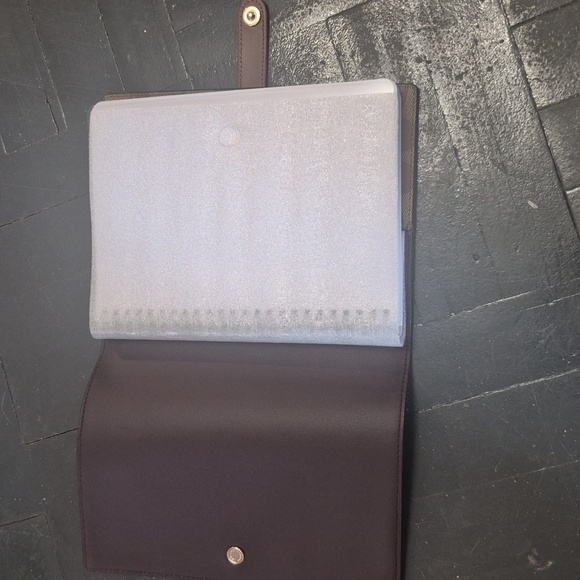 Coach Notebook - Picture 3 of 6